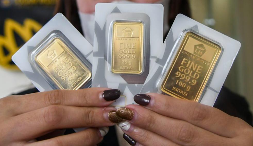 Harga Emas Hari Ini Melejit